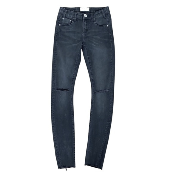 One Teaspoon Freebird Skinny Jeans Womens size 26 Black Split Knee Frayed - Picture 2 of 11